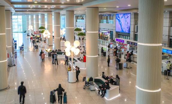 Incheon Airport lobby